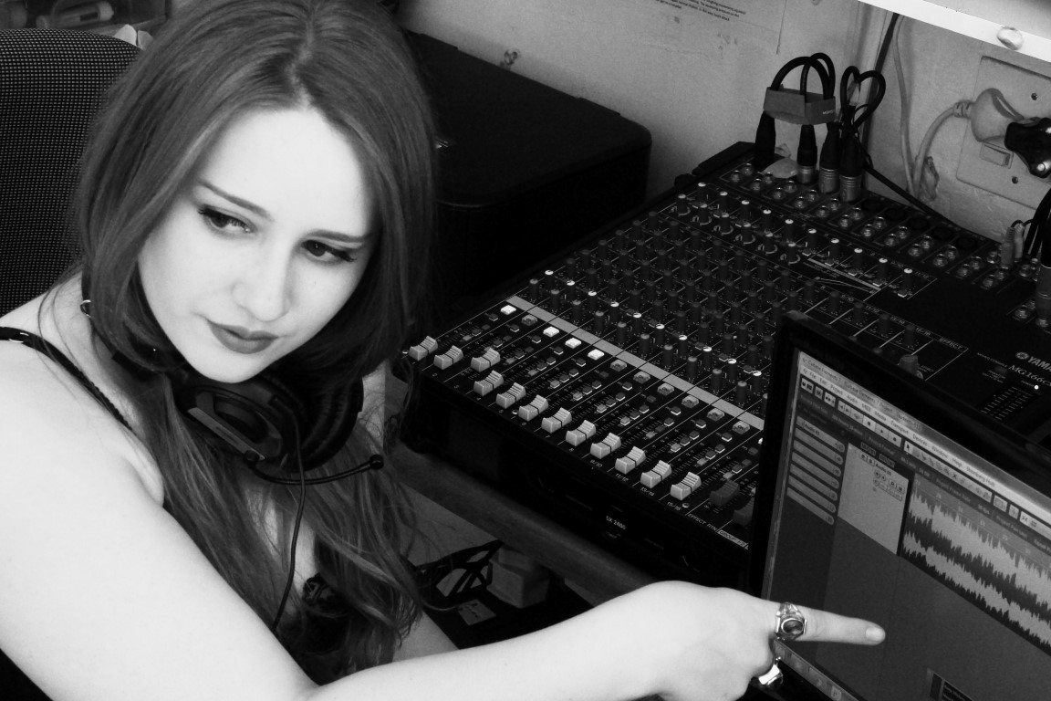 Children's vocal specialist, Katya Kramer